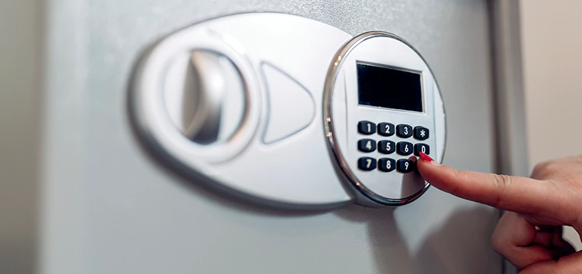 Jewelry Safe Cracking in Bear Valley Springs, California